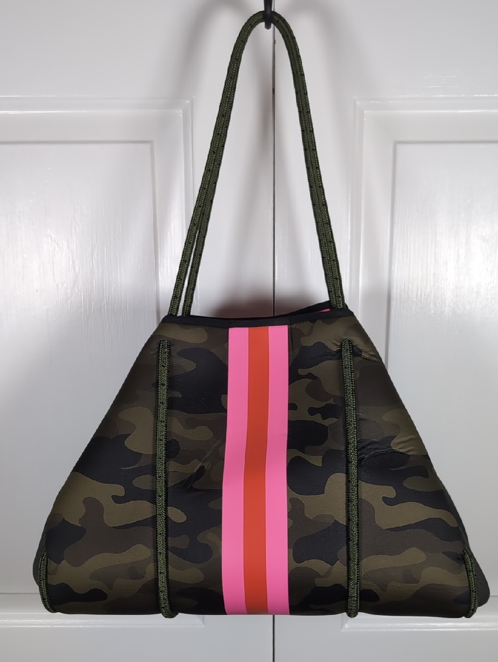 NWOT Haute Shore Greyson Showoff Camo Neoprene Tote Bag Pink Orange Stripe XL